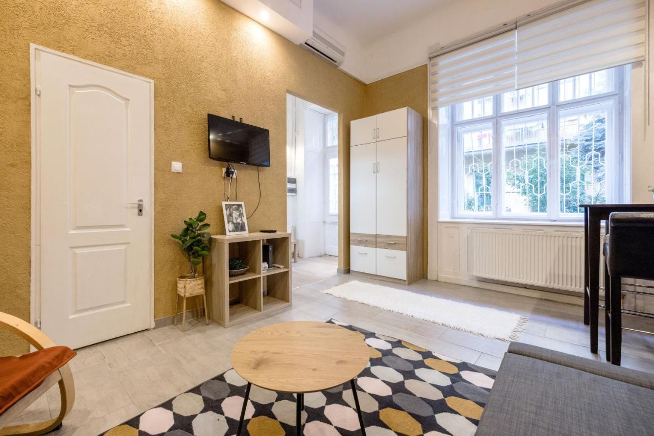 Akacfa 27-1 Center Apartment With Aircon ブダペスト エクステリア 写真