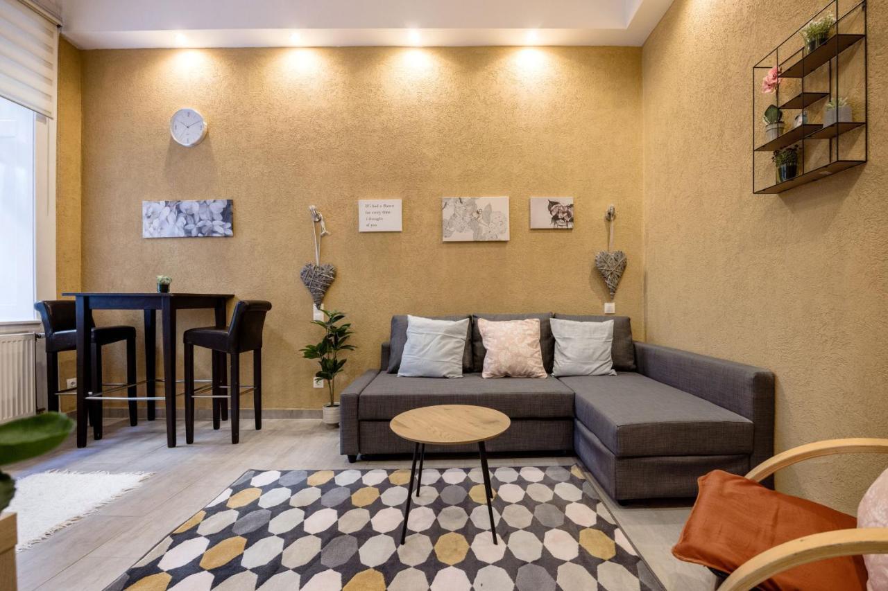 Akacfa 27-1 Center Apartment With Aircon ブダペスト エクステリア 写真