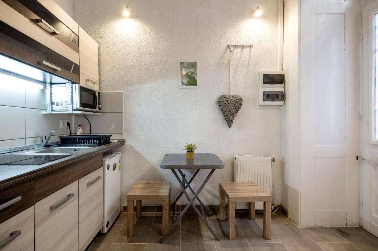 Akacfa 27-1 Center Apartment With Aircon ブダペスト エクステリア 写真